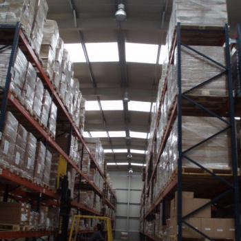 warehouse-for-ironmongery-materials-in-fene-a-coruna