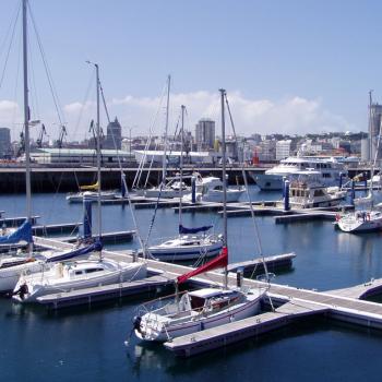 marina-facilities-in-la-marina-docks-in-a-coruna